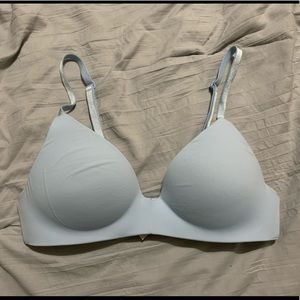 Victoria’s Secret T-Shirt Bra